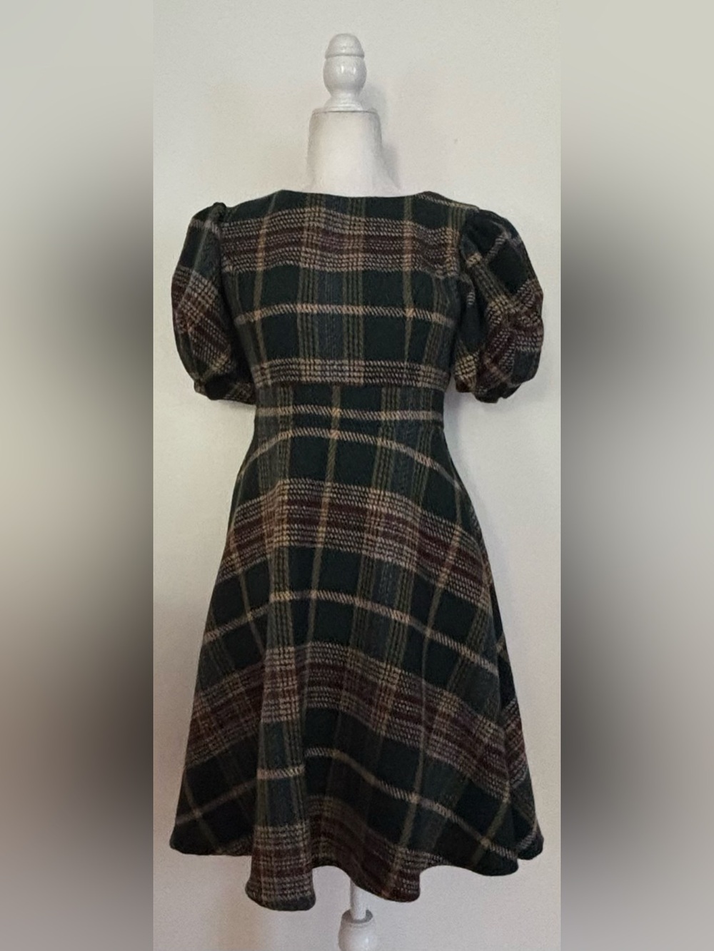 Ivy City Co. Holly Plaid Flare Dress NV size Small